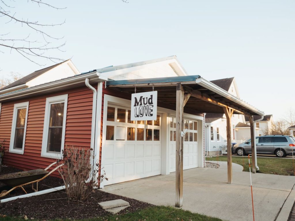 Moments with Artists Visit Kosciusko County