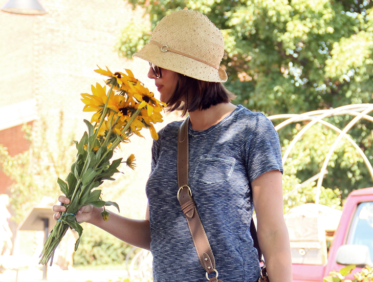 Farmer's Market, Jessica Quirk, What I Wore, Style Blog, Outfit Blog, Bloomington, Indiana, Jean Shorts, Madewell, Straw Hat