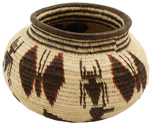 Lot #1009 Wounaan / Panamanian Basket