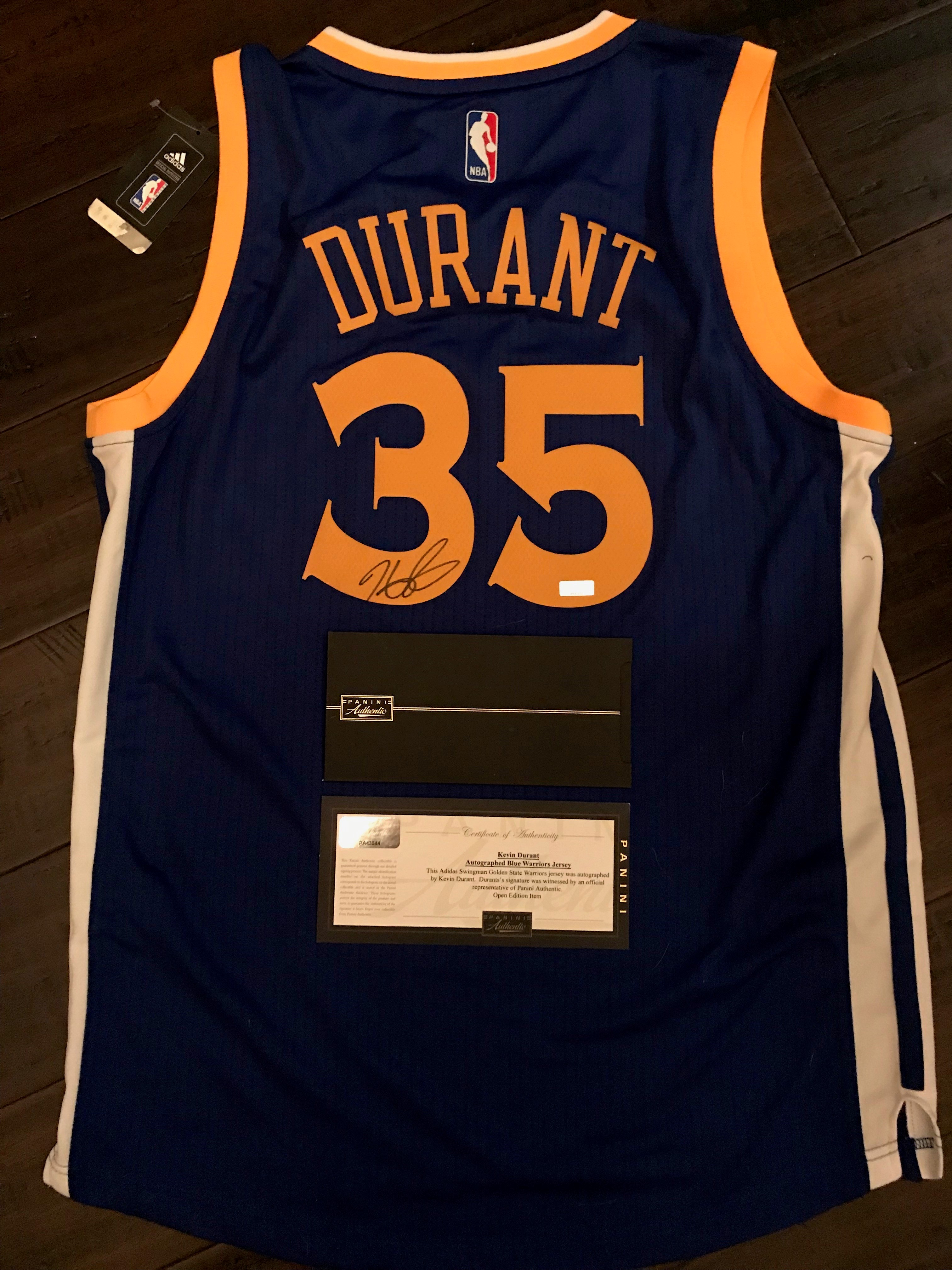 Sports Memorabilia Online Auction in Indianapolis, IN Key Auctioneers