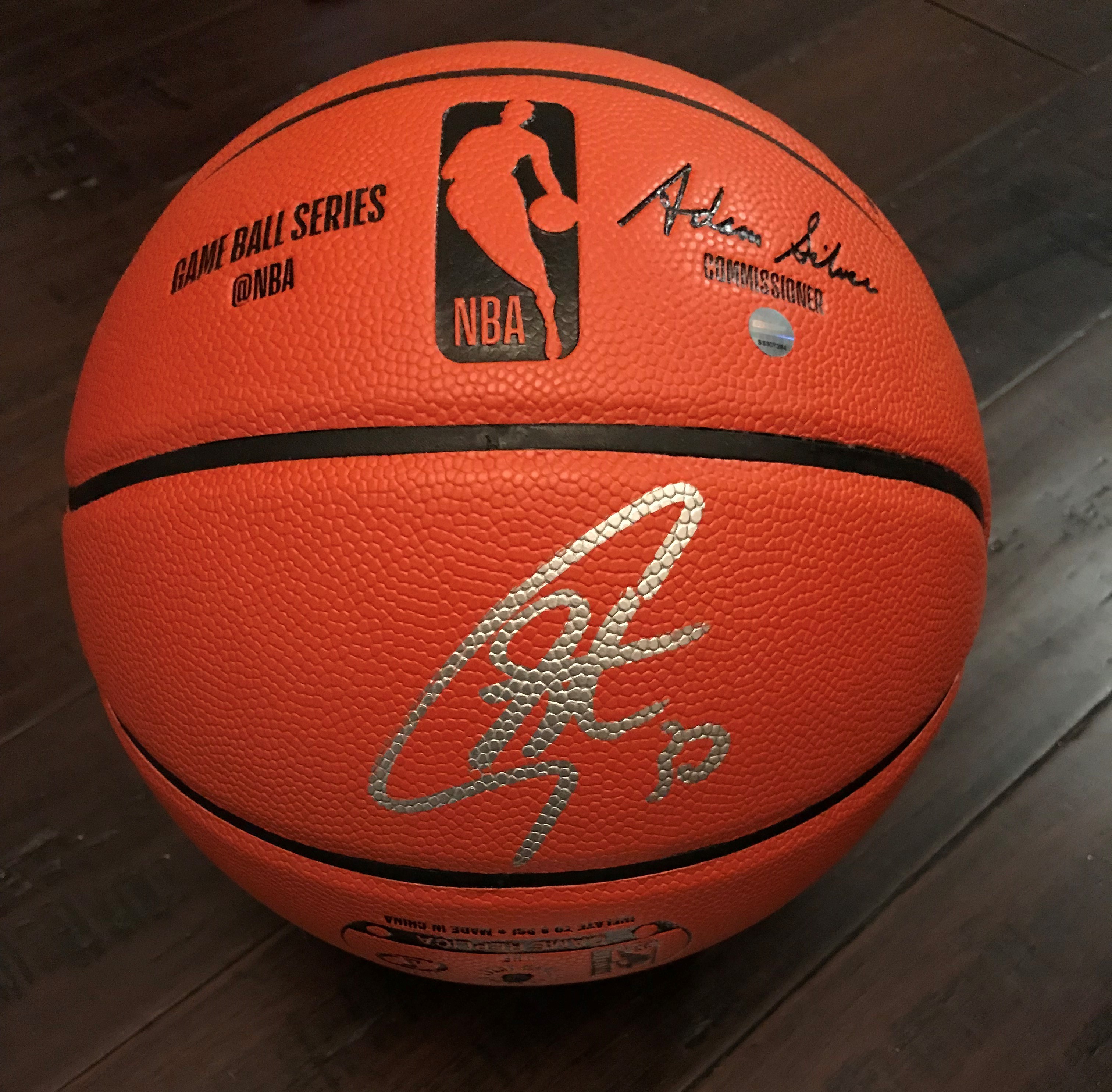 Sports Memorabilia Online Auction in Indianapolis, IN Key Auctioneers