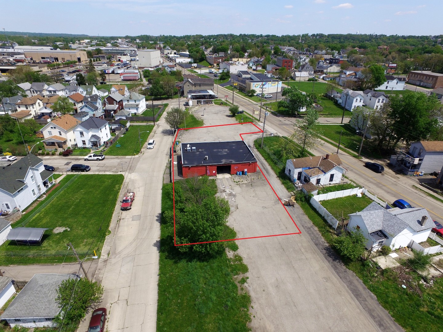 Drive Thru Convenience Store in Dayton, Ohio Key Auctioneers