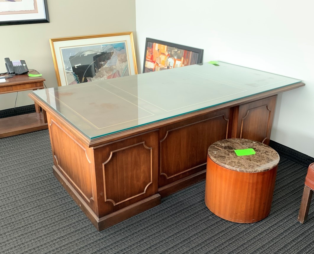 Office Furniture & Decor Online Auction in Indianapolis, IN Key