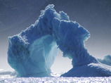 Explorers_greenland_kayak