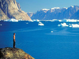 Explorers_greenland_hiking