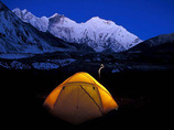 3511_06---first-light-on-everest_m