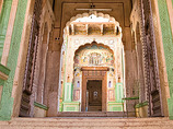 Bini-india-bikinga