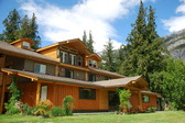 Coast_mountain_lodge