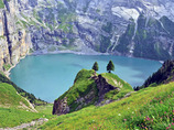 Switzerland-walking-4