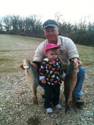 Royce & Adam Simmons<br>www.gonefishin.biz<br>903-389-4117
