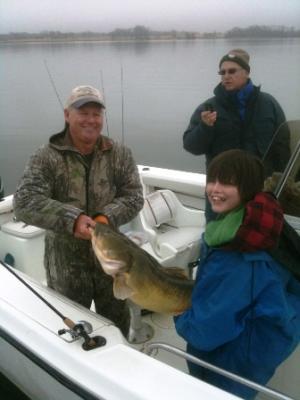 Royce Simmons<br>Gone Fishin' Guide Service<br>www.gonefishin.biz<br>903-389-4117<br><br><br>