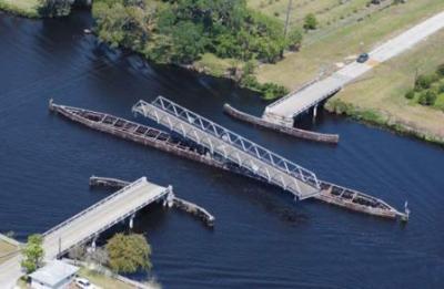 Swing bridge