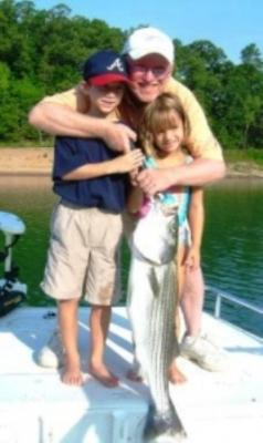 BIG FISH ON Lake Lanier Fishing Guide &amp; Charter Service<br>Mikemad@Bigfishonguide.com <br>www.bigfishonguide.com/lake-lanier-fishing-guide <br> 