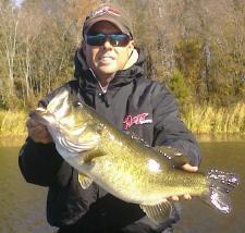 If I can be of assistance, please contact me at 214-683-9572 or e-mail me through http://www.LakeForkGuideTrips.com, where your satisfaction is guaranteed.<br> <br>Good Fishing,<br>Tom