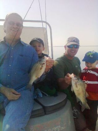 Royce & Adam Simmons<br>Gone Fishin' Guide Service<br>www.gonefishin.biz<br>903-389-4117<br>