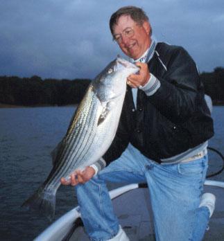 Bill Vanderford's Guide Service, Inc.<br>info@fishinglanier.com <br>www.fishinglanier.com 