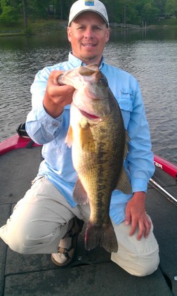 Lake Wateree 6 Apr 2012
Capt Chris Heinning
Website: www.captchrisfishing.com
E-Mail: captchrisfishing@aol.com
Phone: (803) 905-1991
Cell: (803) 236-1257