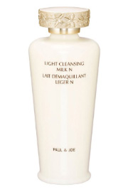 Light Cleansing Milk N