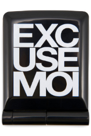 Model Mirror:  Excuse Moi