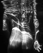 Under_water_nude_ii