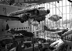 Air_and_space_museum