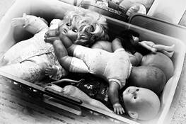 Dolls_at_the_flea_market_7