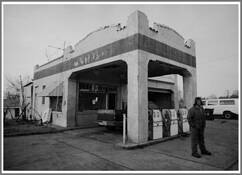 Old_shell_gasoline_station
