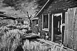 Infrared_cabin_retreat