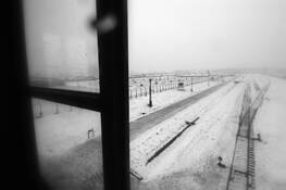 Death_gate_view