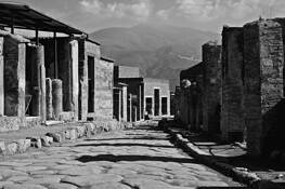 Pompeii_street