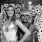 Beauty_queen_and_indigenous_boy