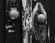 Hobbled_knobs