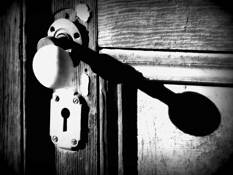 Chew_kee_store_doorknob
