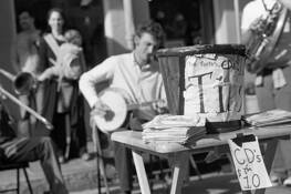 Musical_chairs
