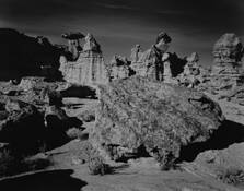 Mexican_hat_valley