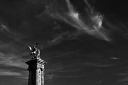 Pont_alexandre_iii_-_la_renomm_e_de_la_guerre