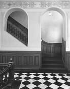 Stairway_capitol_bldg_