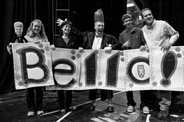 Bello_s_fans