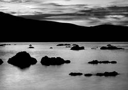 Mono_tufas_and_reflections
