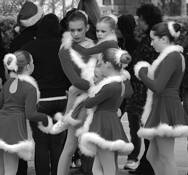 Ballet_dancers_christmas_parade
