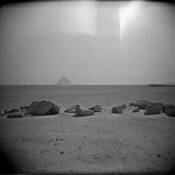 Bent_pyramid