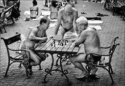 Szechenyi_bath_chess_players
