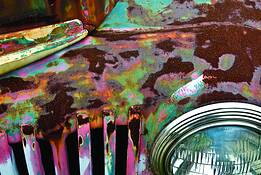 Headlight_and_grille
