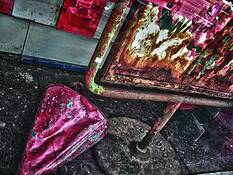 Store_window_2