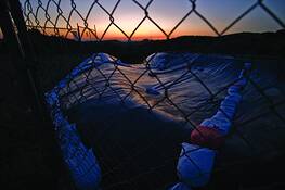 Calimesa_development_fence_and_plastic