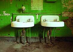 Twin_sinks