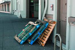 Blue_pallets