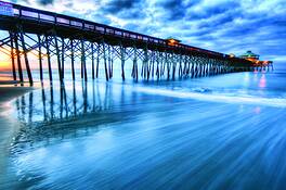Morning_at_the_pier