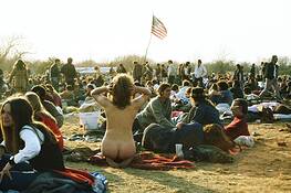 Nakedly_patriotic