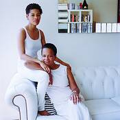 Raquel_and_her_mother